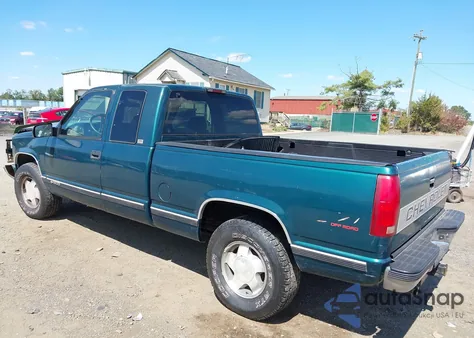 1997 Chevrolet Gmt-400 K1500 z USA, uszkodzony, nr VIN 1GCEK19R3VE190264